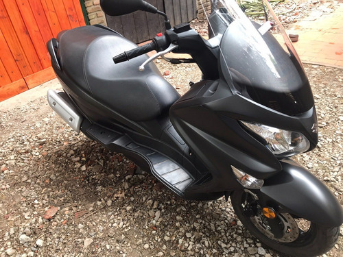 Imagen 13 de 15 de Suzuki Burgman 200, Scooter / No Kymco