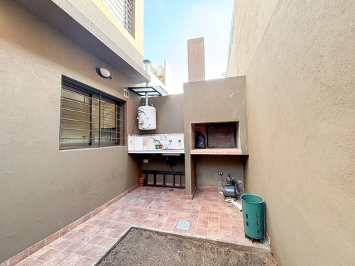 Venta Duplex 3 Amb C/parque Y Cochera Ituzaingo