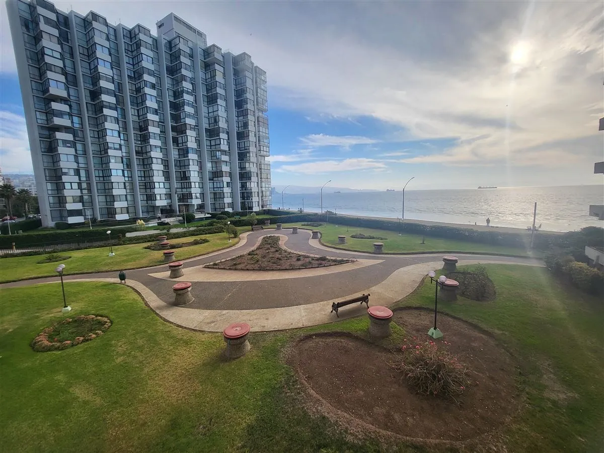 Imagen 5 de 20 de El Sonido Del Mar,muelle Vergara Y Playa Acapulco A Tus Pies