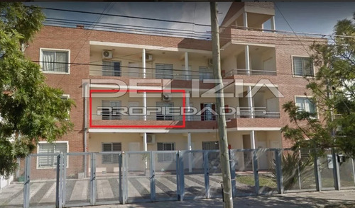 Imagen 4 de 13 de Venta De Departamento En Moron Sur