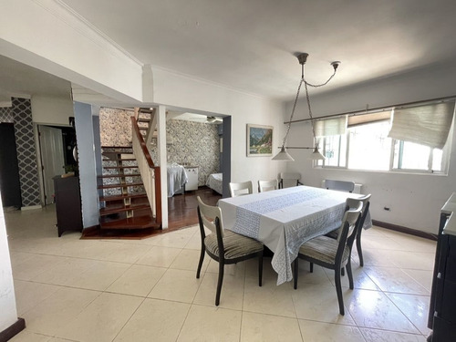 Imagen 5 de 14 de Apartamento Penthouse En Venta En Evaristo Morales, Próximo Piantini, Cercano A Sectores Como Naco, Serralles, Paraiso, El Millon, Santo Domingo