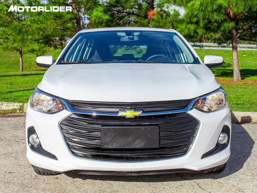 Imagen 8 de 25 de Chevrolet Onix Lt 1.2 Extra Full | Permuta / Financia