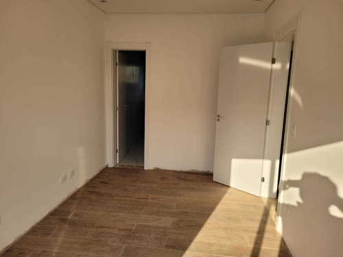Imagem 7 de 14 de Sobrado Residencial - Aristocrata 00047.074