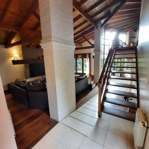 Imagen 25 de 30 de Impecable Chalet De Categoría En El Barrio Grosellar