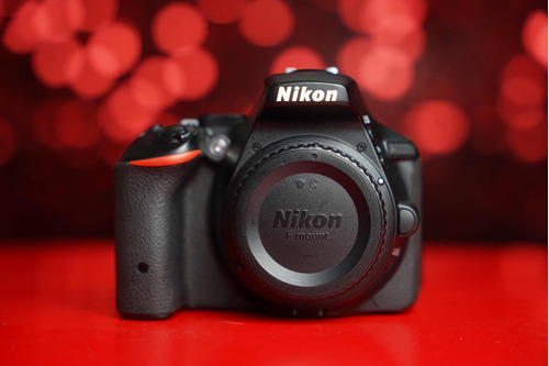 Camara Nikon D5500 Dslr