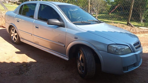 Astra Sedan 2007