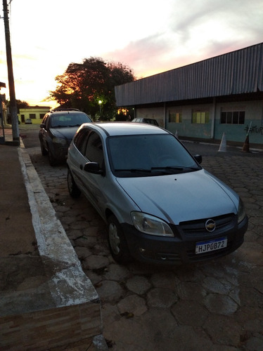 Imagem 2 de 7 de Chevrolet Celta Life