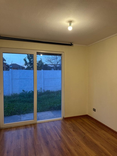 Casa 3 Dormitorios, 3 Baños, Condominio, Peñaflor