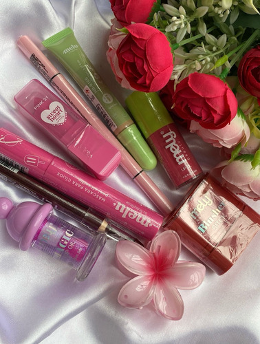 Combo De Maquillaje Completo Ideal Look Con Broche De Regalo