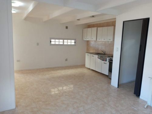 Imagen 6 de 18 de Venta De Casa En Comandante Luis Piedrabuena Santa Cruz
