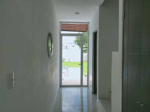 Imagen 9 de 26 de Venta De Casa Con 3 Recamaras Y 4 Baños En Privada