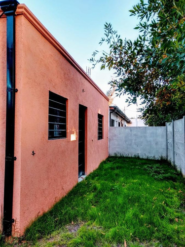 Imagen 6 de 19 de Casa - Burzaco