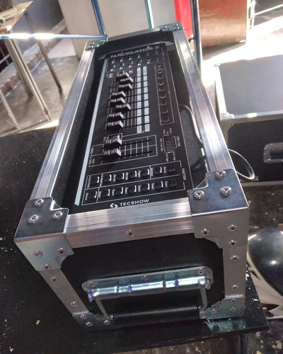Rack Anvil Para Consola Dmx Y Tablero De Luces Dj