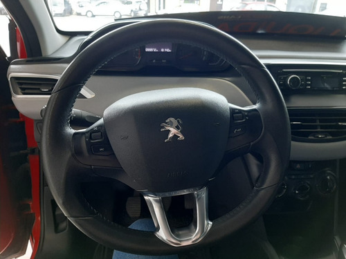 Peugeot 208 Allure 1.5 Sedan