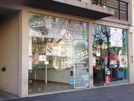 Local Comercial Centrico Con Renta, En Venta #trenquelauquen