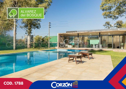 Venta De Casa En Pozo - Álvarez Del Bosque - Oportunidad Total