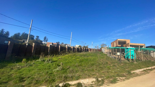 Venta De Terreno, Excelente Ubicación Sector Los Pinos!!