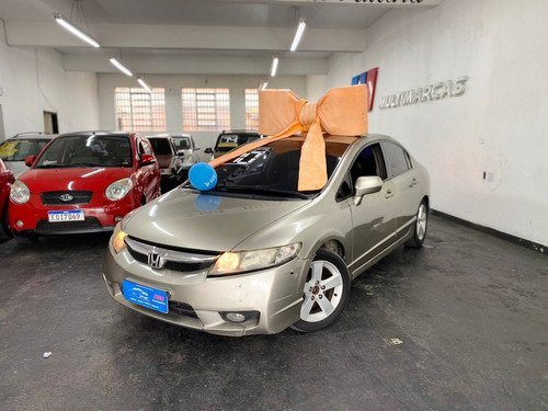 Honda Civic 1.8 Lxs Flex 4p