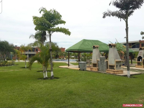 Imagen 13 de 15 de Apartamentos En Venta Higuerote 2 Habitaciones 2 Baños Monte Mar Oferta