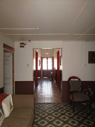 Vende Casa 300 M² Sector Centro. (82599)
