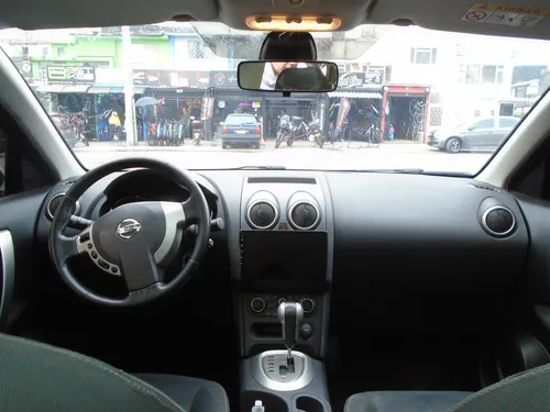Nissan Qashqai 2.0l 4wd +2 4x2