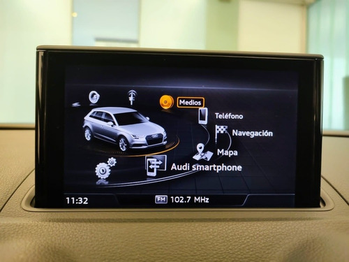 Imagen 8 de 25 de Audi A3 Sportback 2018 Sedan 2017 2019 2020 Usado A1 Q2 A318