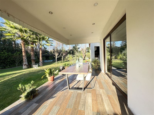 Casa En Venta En Destacado Sector Los Trapenses