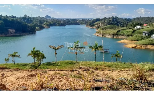 Lote Apto Para Desarrollo Turístico En Venta Guatapé