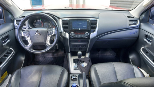 Mitsubishi Triton 2.4 Hpe Cab. Dupla 4X4 Aut. 4P