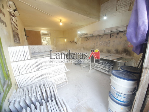 Imagen 18 de 30 de Venta En Block - Casa 3 Amb. + Dúplex 3 Amb. - Todos Los Servicios Conectados