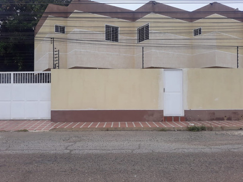 Casa-quinta En Venta  Zona Norte Maracaibo, Lista Para Habitar. Ml