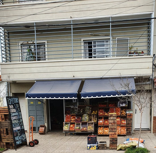 Imagen 2 de 4 de Venta De Local En Wilde Este