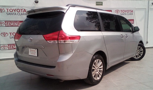 Imagen 5 de 15 de Toyota Sienna 2013 3.5 Xle Tela At