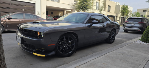 Challenger Gt 2022 Gris Obscuro