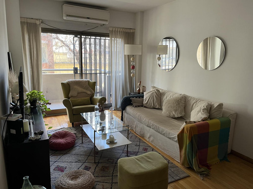 Departamento De 2 Ambientes. Edificio Con Sum Y Parrilla