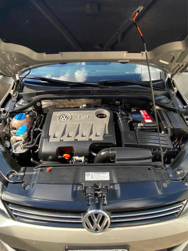 Volkswagen Vento 2.0 Luxury I 140cv 2013