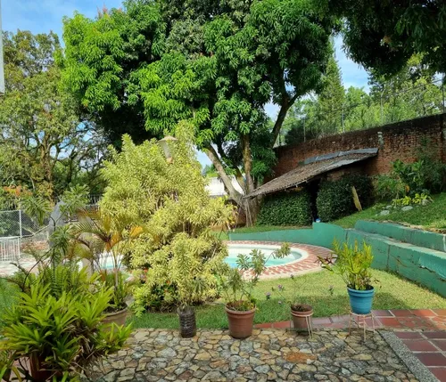 Vendo Casa En Ciudad Jardín Cali