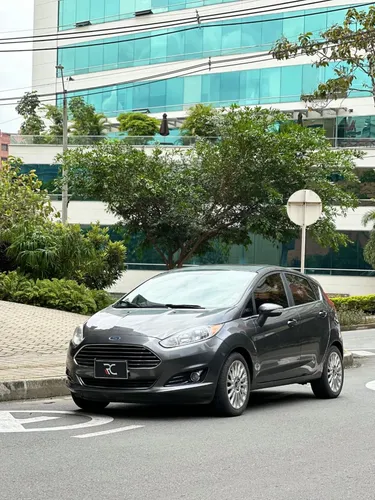 Ford Fiesta 1.6 Titanium At