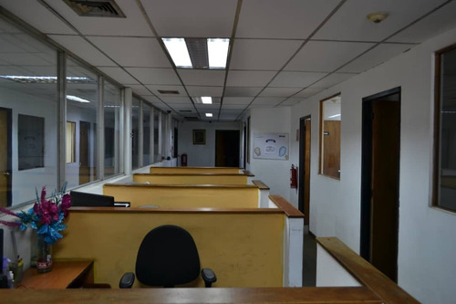 Imagen 3 de 7 de Se Vende Galpon Ubicado En Puente Hierro. Vip San Roman Alejandra Coronado