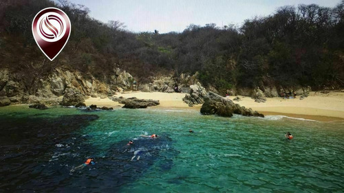 Terreno Frente Al Mar, 57 Metros De Playa, Uso De Suelo: Res