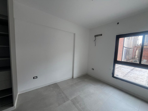 Venta - Departamentos De 2 Dormitorios 2 Baños Barrio Jardín - Parco