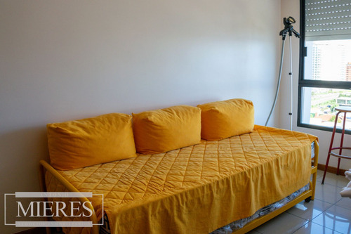 Venta Apartamento 4 Dormitorios- Playa Mansa (ref: Atm-7511)