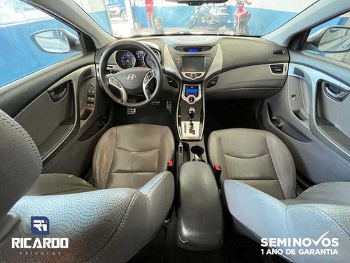 Imagem 13 de 13 de Hyundai Elantra Gls 1.8 16v Aut. 2013