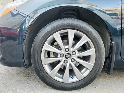 Toyota Camry 2.5 Xle At