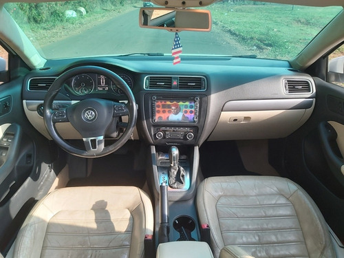 Imagem 9 de 9 de Volkswagen Jetta 2012 2.0 Tsi Highline 4p