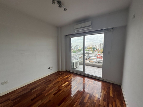 Venta Depto De 2 Amb En Caballito Con Balcon