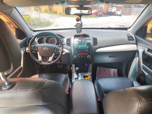 Kia Sorento 2.4 Ex 5l 4x2 Aut. 5p