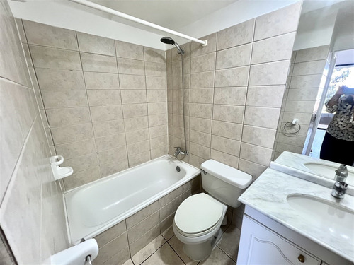 Departamento En Venta De 1 Dorm. En Las Condes