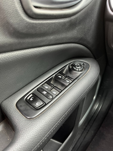 RAM 1000 1.8 Cd Big Horn 4X2 At6
