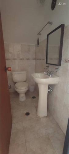 Imagen 5 de 11 de Casa En Pueblo Nuevo Alquiler Semiamoblada
